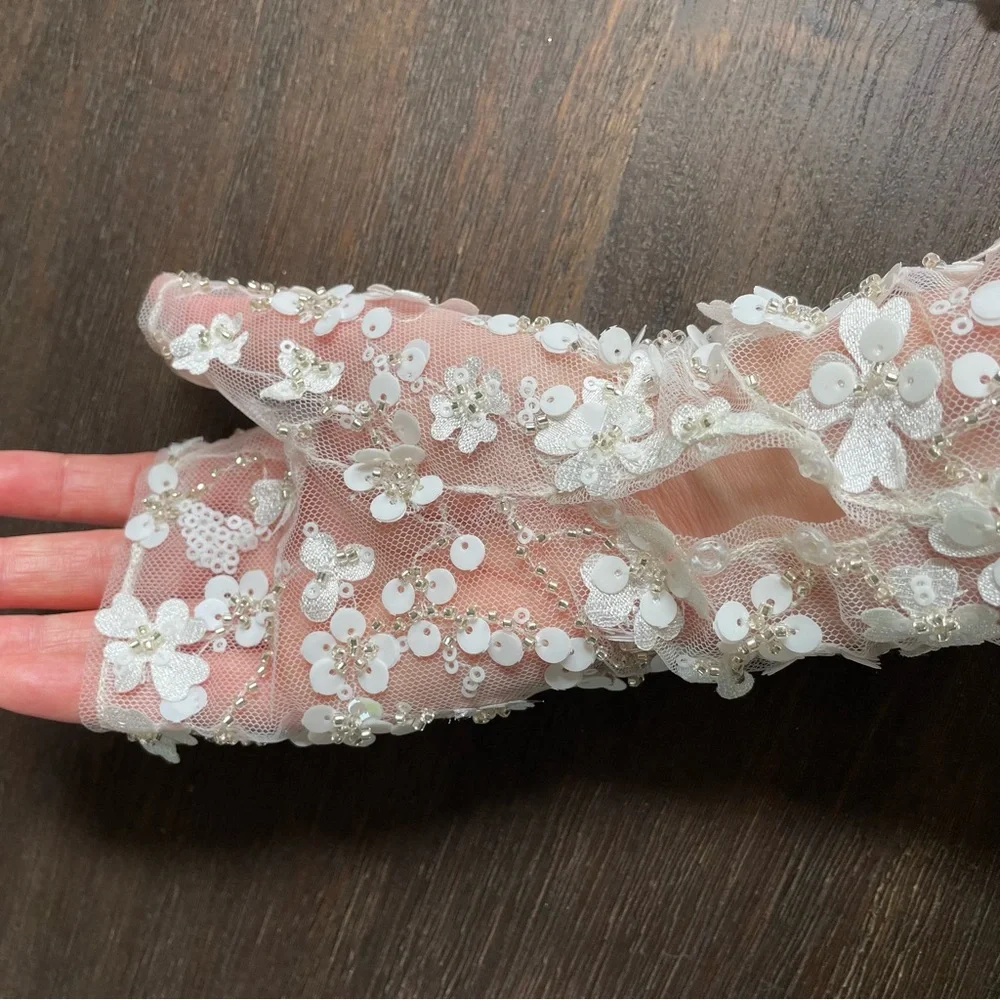 Zwillinger’s By Mira & Lihi Zwillinger Ginny Gloves White Sequin Beaded Sheer